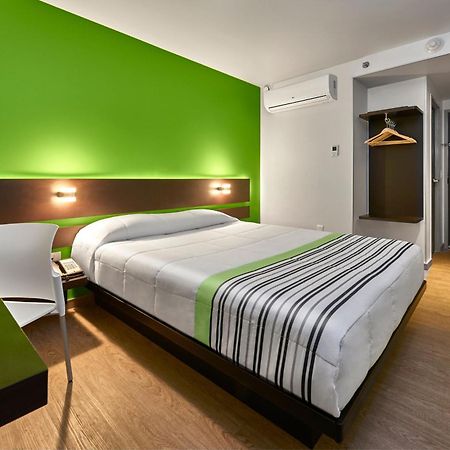 City Express Junior By Marriott Puebla Angelopolis Buitenkant foto