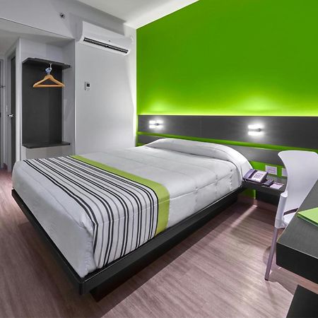 City Express Junior By Marriott Puebla Angelopolis Buitenkant foto