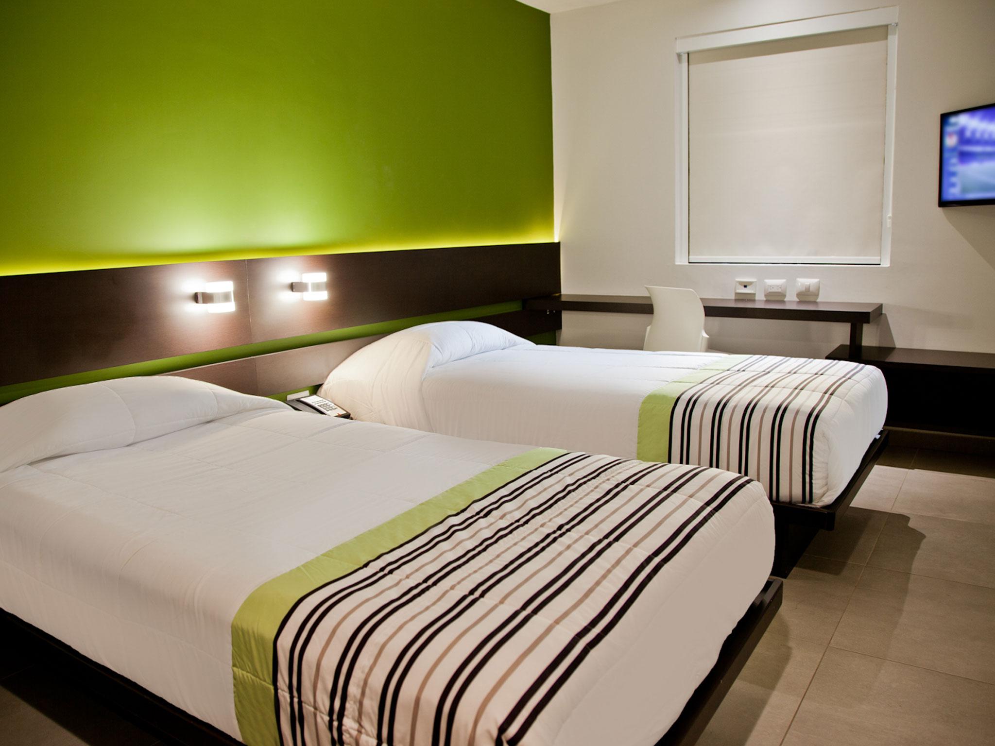 City Express Junior By Marriott Puebla Angelopolis Buitenkant foto