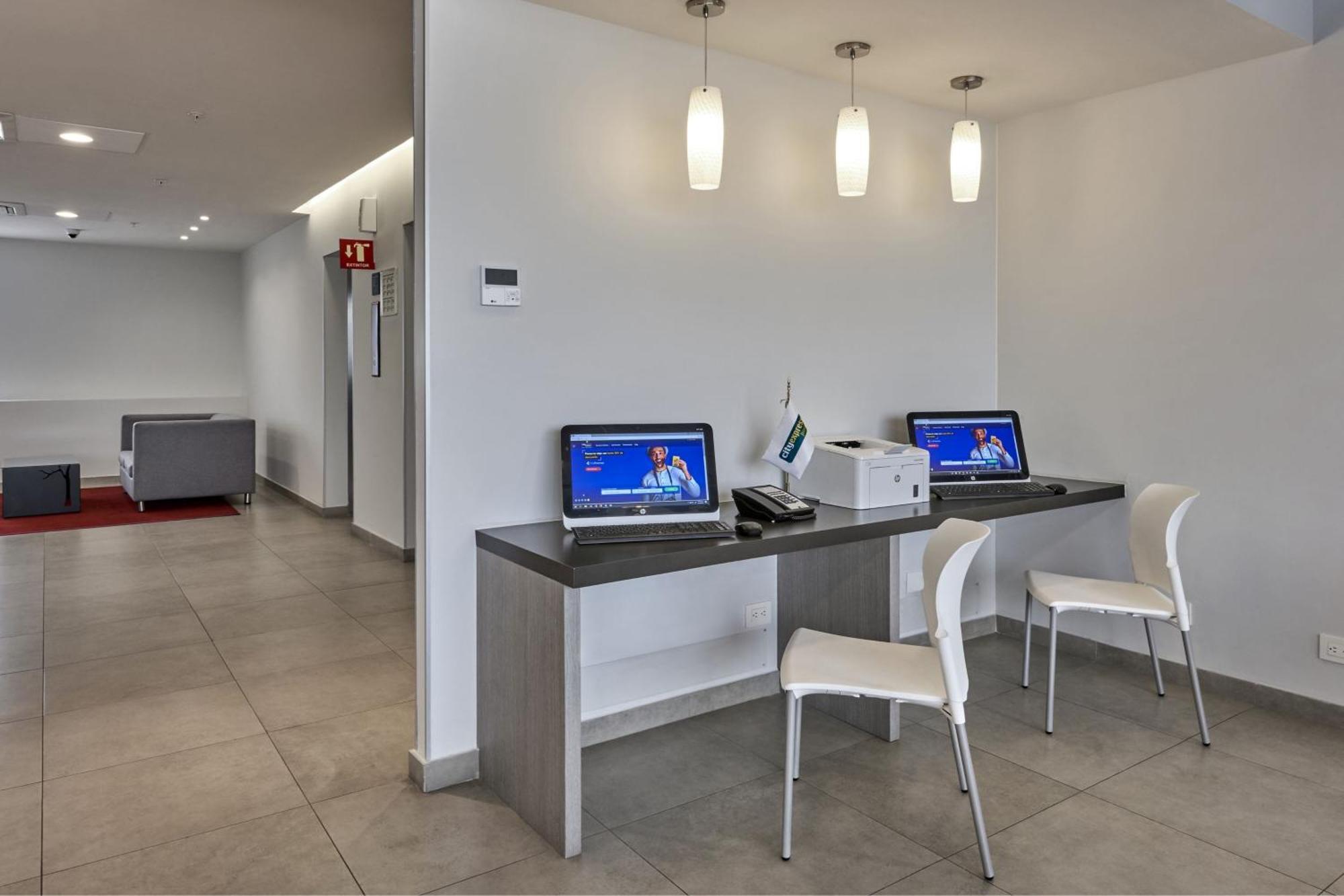 City Express Junior By Marriott Puebla Angelopolis Buitenkant foto