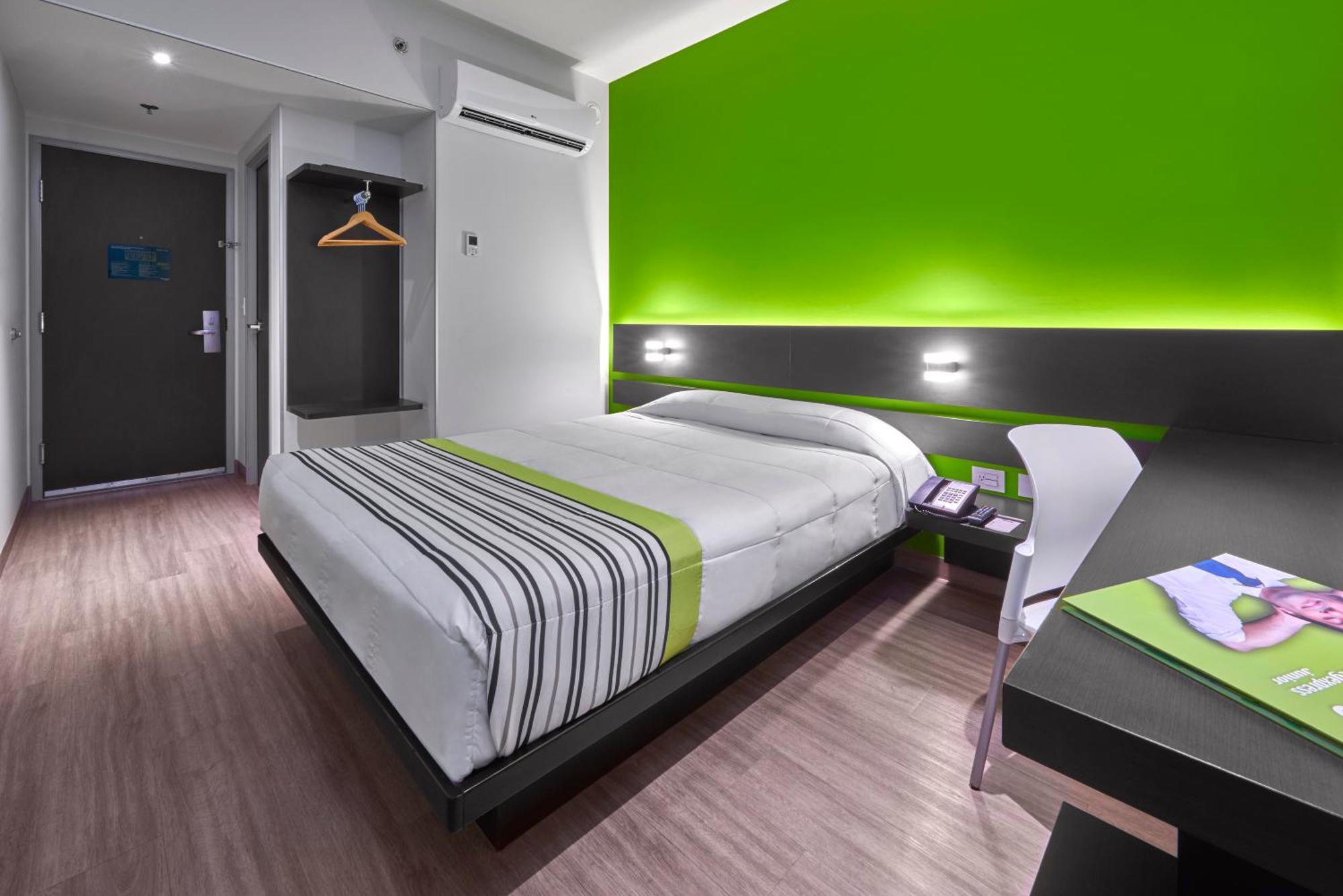 City Express Junior By Marriott Puebla Angelopolis Buitenkant foto